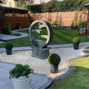 Patio with water feature, Brentwood, Essex