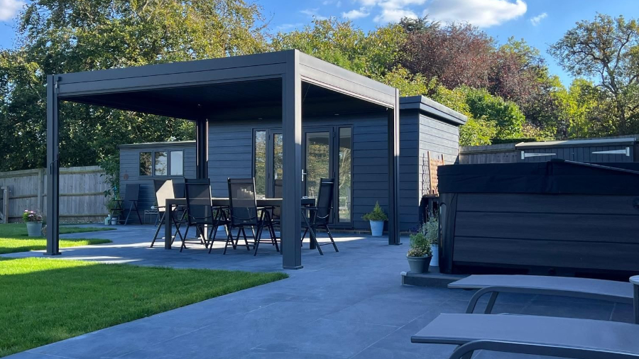 Essex Summer House Installation